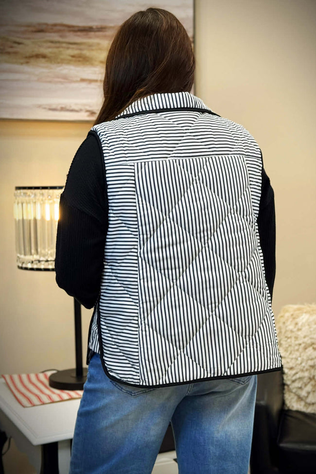 An Ordinary Day-Black