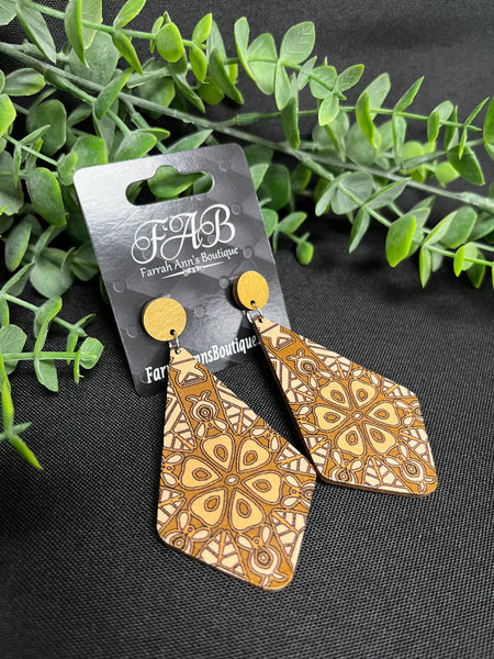 Brown Wooded Teardrop Earrings